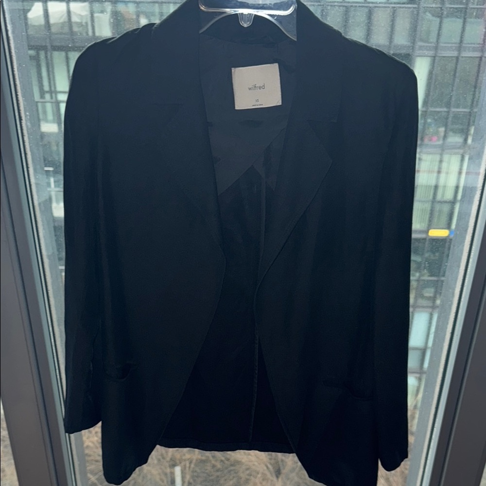 Wilfred Black Linen Women's Jacket